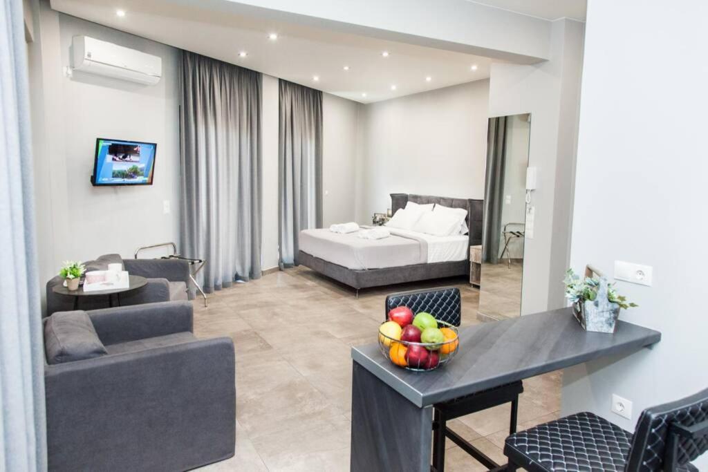 E Spacious Cornered Brand New Studio Apartment E Athene Buitenkant foto